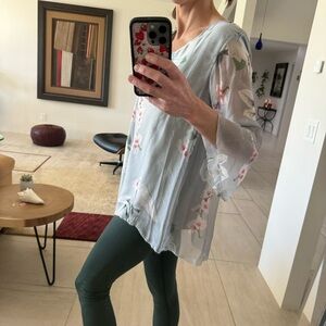 Belle France Silk Floral Print Tonic Top Size M